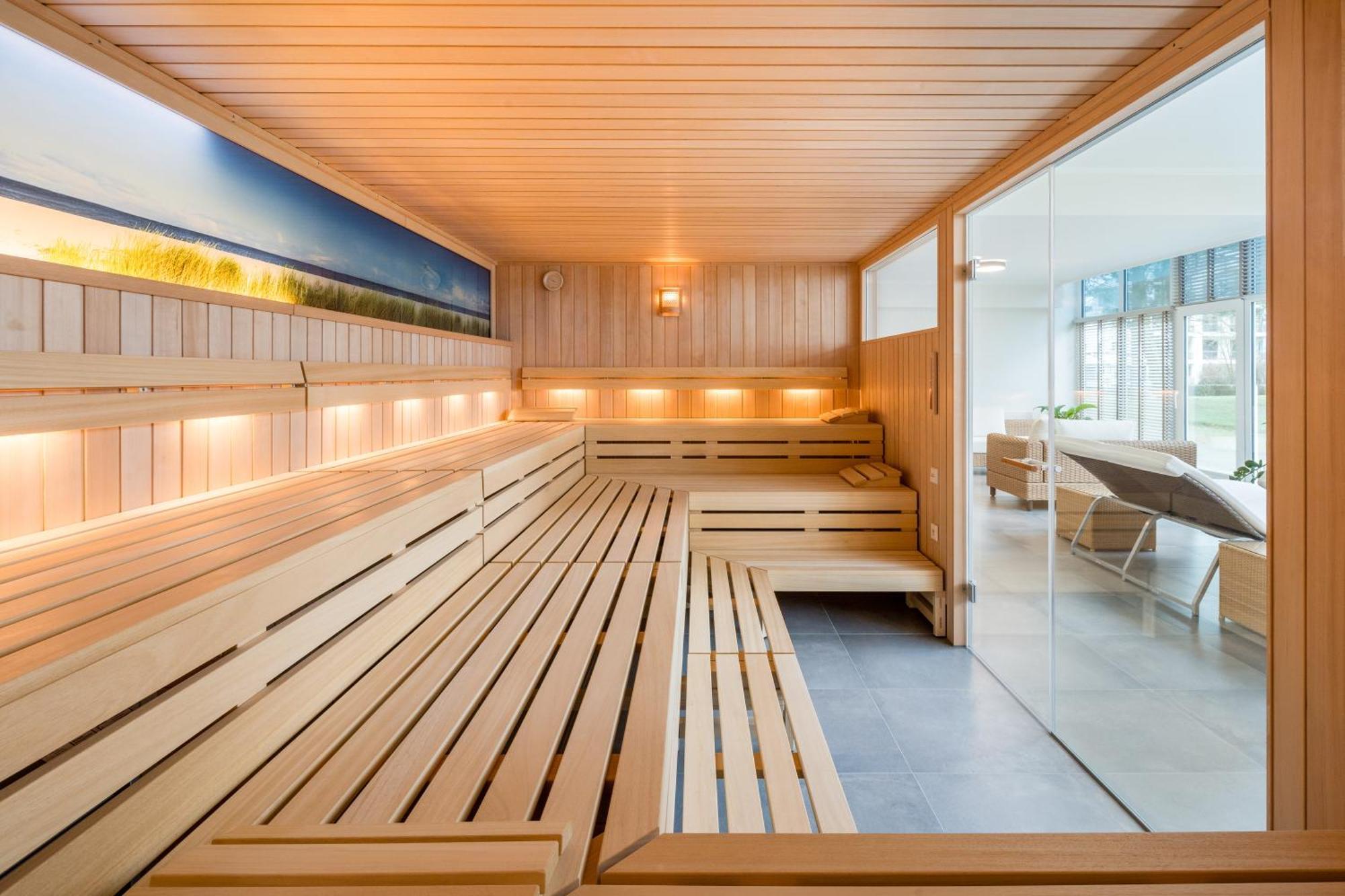 Hotel Bellevue Timmendorfer Strand Exterior foto